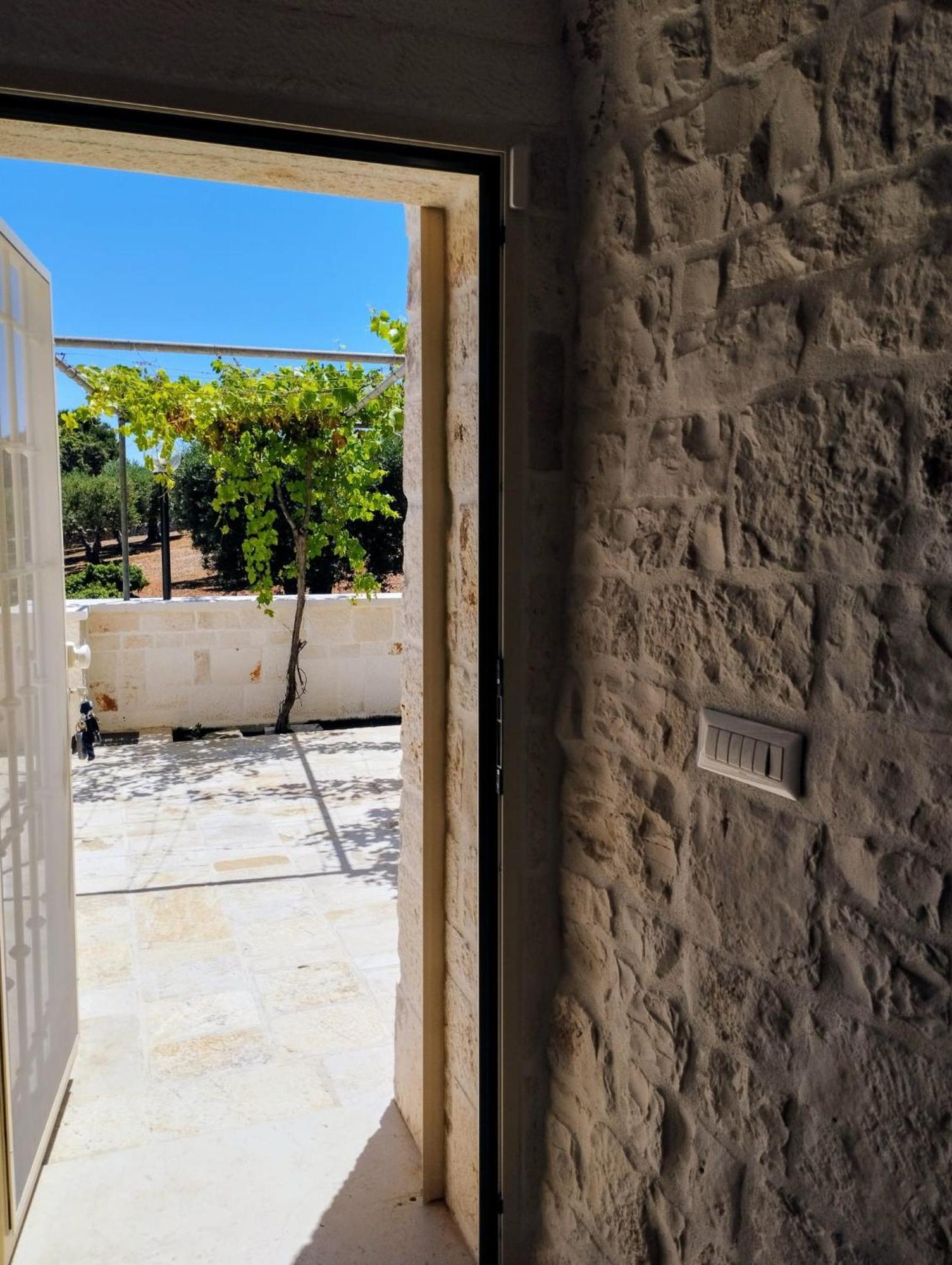 Trulli La Quercia Del Nonno Villa Locorotondo Bagian luar foto
